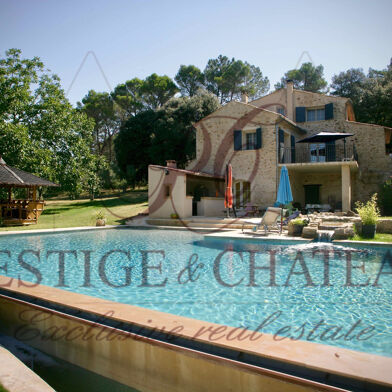 Maison 6 pièces 766000 €