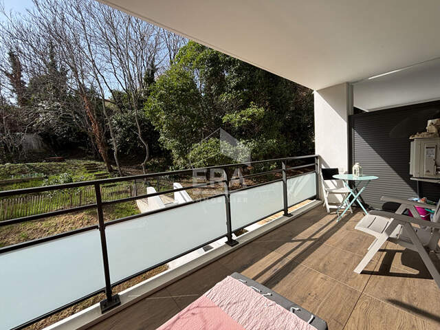 Superbe 3 pièces dans résidence récente de standing  double garage — photo du bien