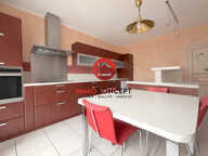 Maison de village, terrasses et garages — photo 2