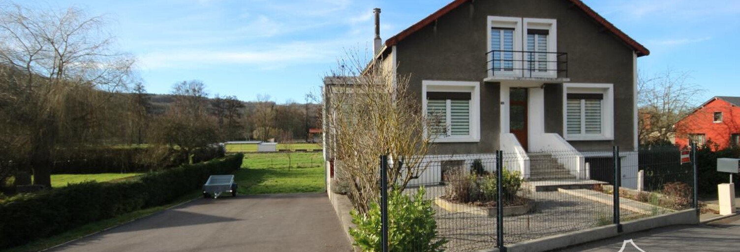 Maison 4 Pièces 116 m² à vendre à Fromelennes (08600)