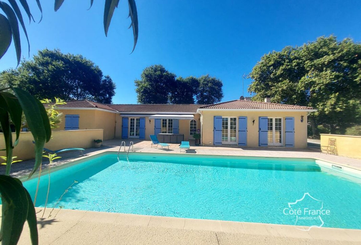 Maison 6 chambres avec jardin et piscine — photo 1