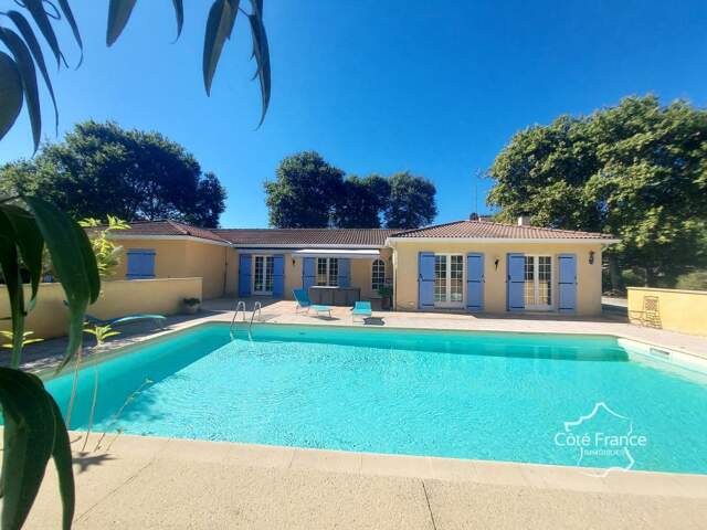 Maison 6 chambres avec jardin et piscine — photo du bien