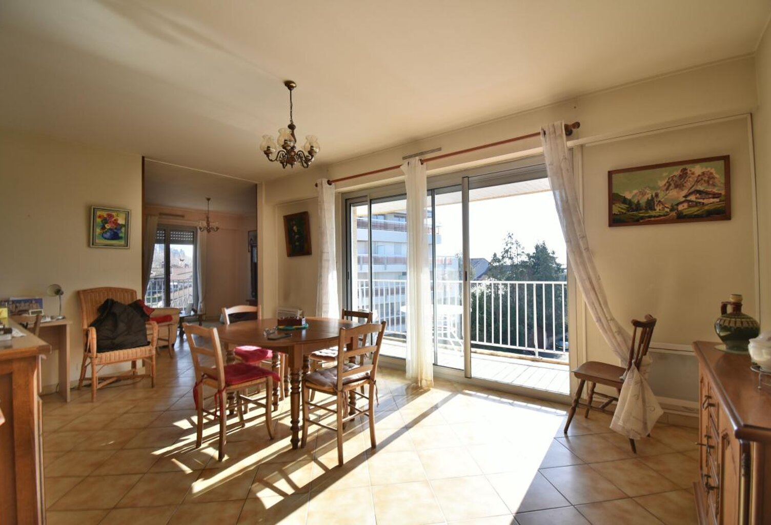 Appartement À Vendre — photo 1
