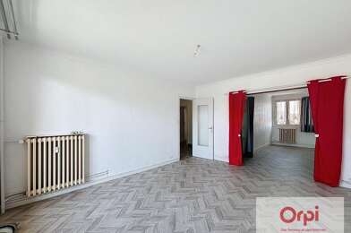 Appartement 3 pièces 595 €