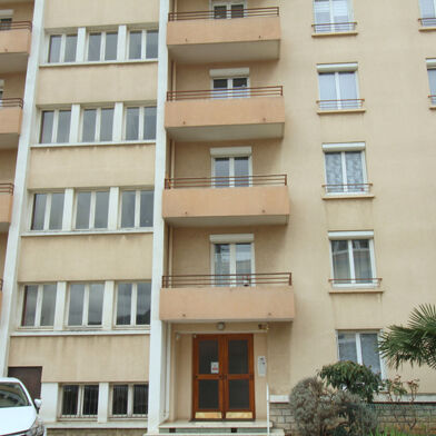 Appartement 4 pièces 129000 €