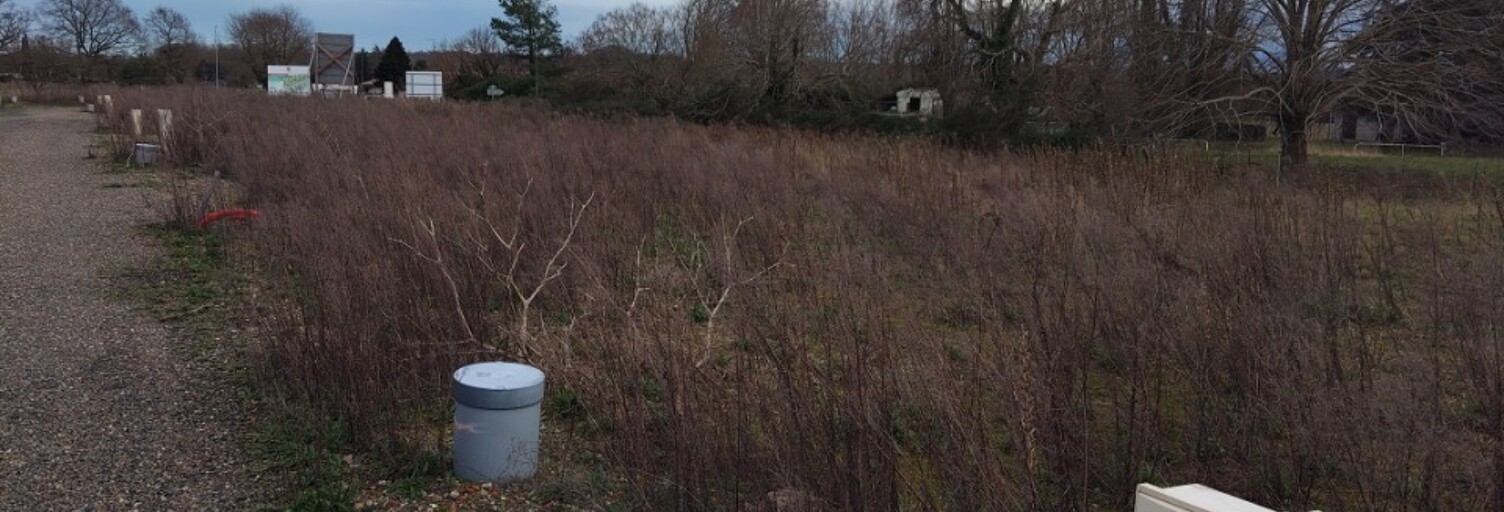 Terrain  558 m² à vendre à Seyresse (40180)