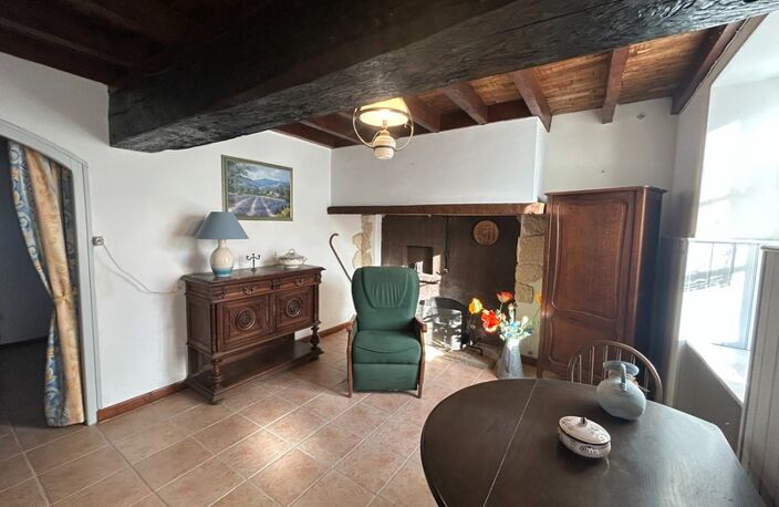 Maison avec jardin et dépendance   SAINT SORNIN LEULAC (87290) — photo 3