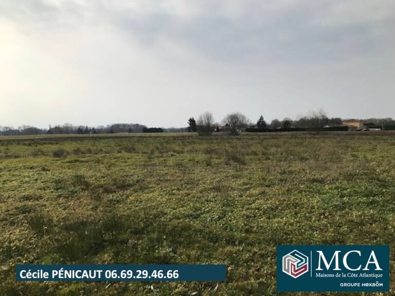 Terrain à bâtir à Clermont (40180) — photo 1
