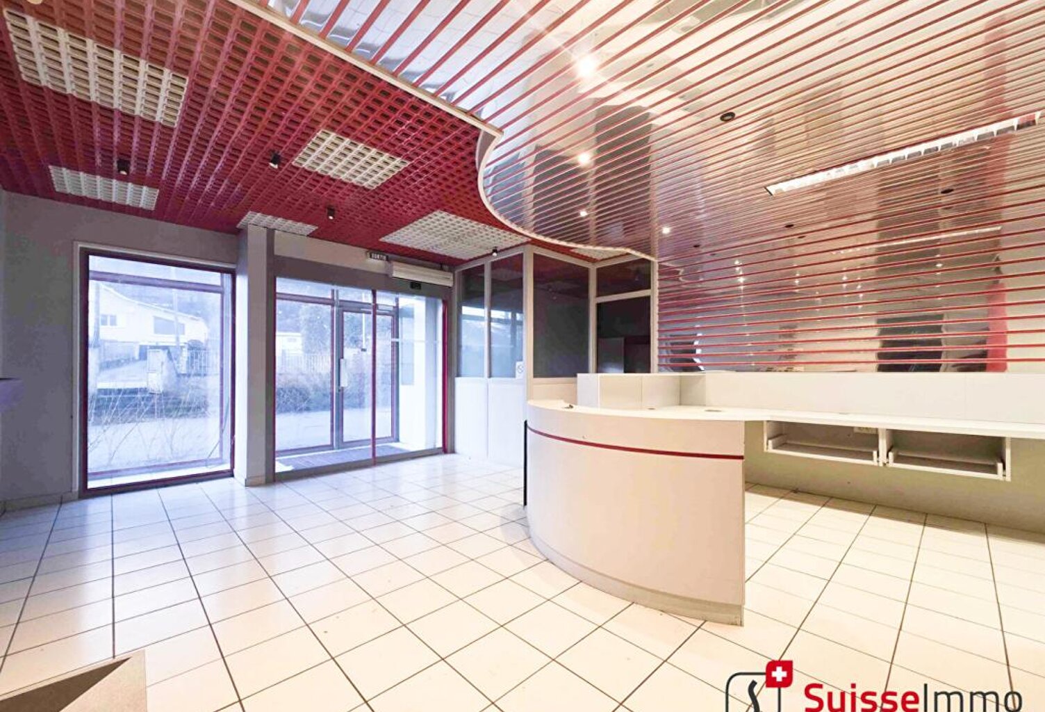 Local Bureaux  559 m2 — photo 1