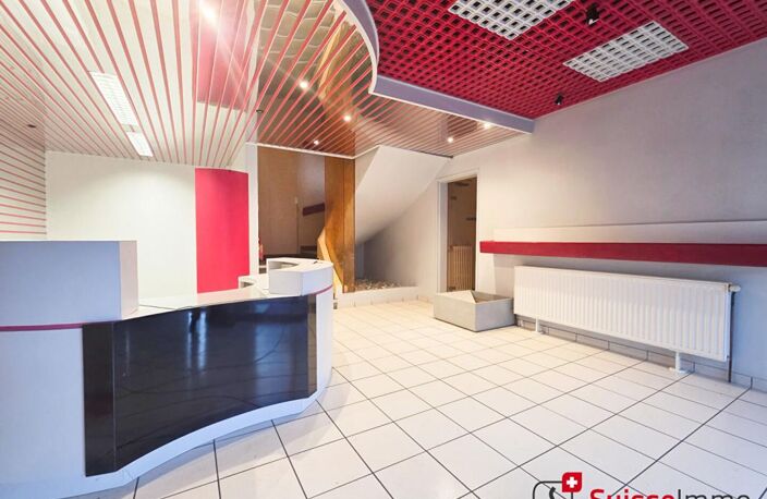 Local Bureaux  559 m2 — photo 3
