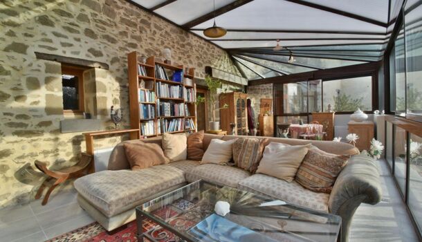 Propri&eacute;t&eacute; 6 pièces  à vendre Mours-Saint-Eusèbe 26540