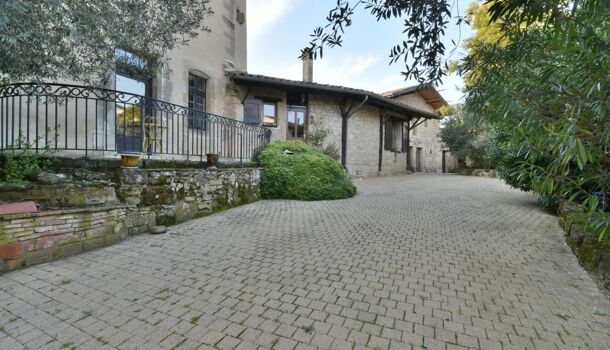 Propri&eacute;t&eacute; 6 pièces  à vendre Mours-Saint-Eusèbe 26540