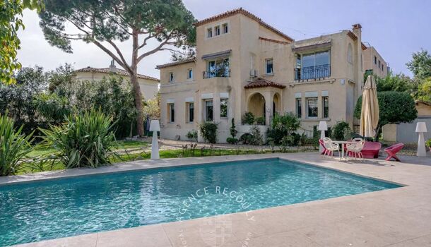 Villa / Maison 7 pièces  à vendre Marseille 8eme 13008