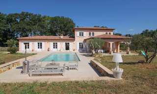 Maison 6 Pièces 225 m² à vendre à Callian (83440)