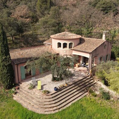 Maison 6 pièces 599000 €