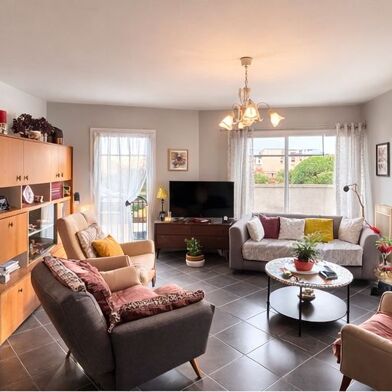 Appartement 3 pièces 275000 €