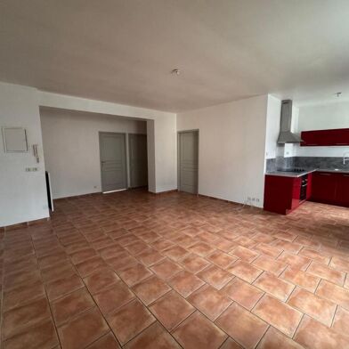 Appartement 2 pièces 566 €
