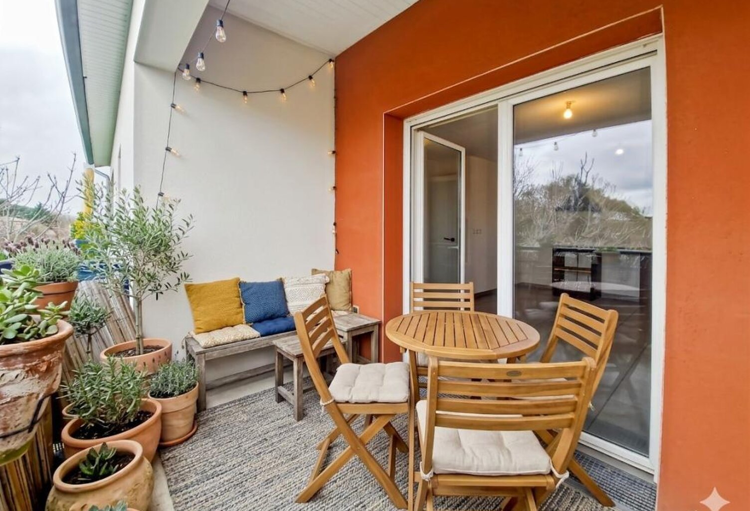OFFRE SPÉCIAL INVESTISSEUR - LOUÉ - AUCAMVILLE – INVESTISSEMENT LOCATIF CLÉ EN MAIN DANS RÉSIDENCE SÉNIOR - APPARTEMENT T2 - TERRASSE  - PARKING - SÉCURISÉ - CALME - — photo 1