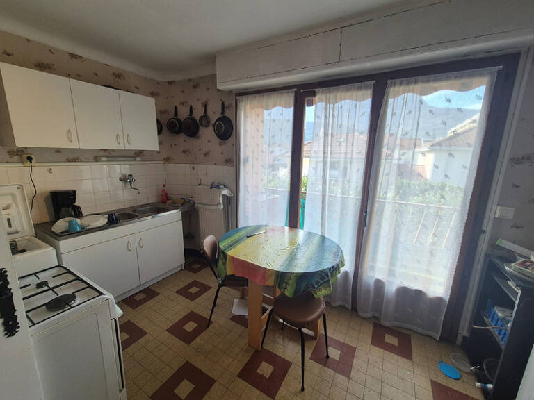 Achat Appartement Echirolles T4 lumineux 82 m² avec balcon -1er et Dernier étage - Vivre au calme avec vue montagnes - Jean-Jaurès — photo 1