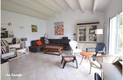 Maison à louer 5 pièces SAINT MARTIN DE RE (17) dans un lotissement très calme — photo du bien