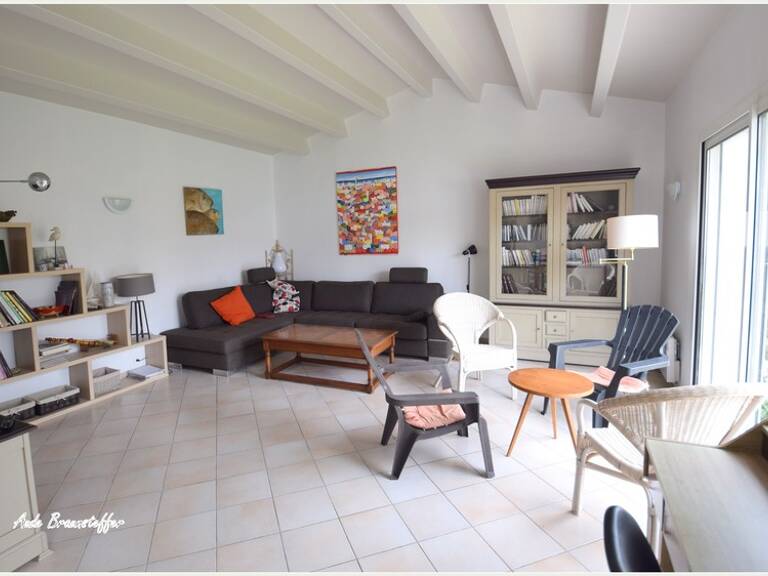 Maison à louer 5 pièces SAINT MARTIN DE RE (17) dans un lotissement très calme — photo 1