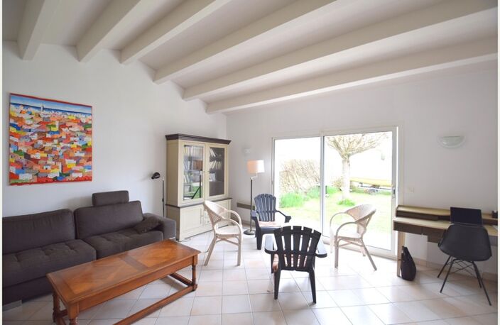Maison à louer 5 pièces SAINT MARTIN DE RE (17) dans un lotissement très calme — photo 2