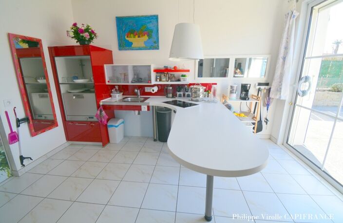 Maison atypique Grand T2 à vendre  61m2 SAINT PIERRE D'OLERON (17) 179000 € — photo 4