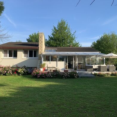 Maison 6 pièces 530000 €