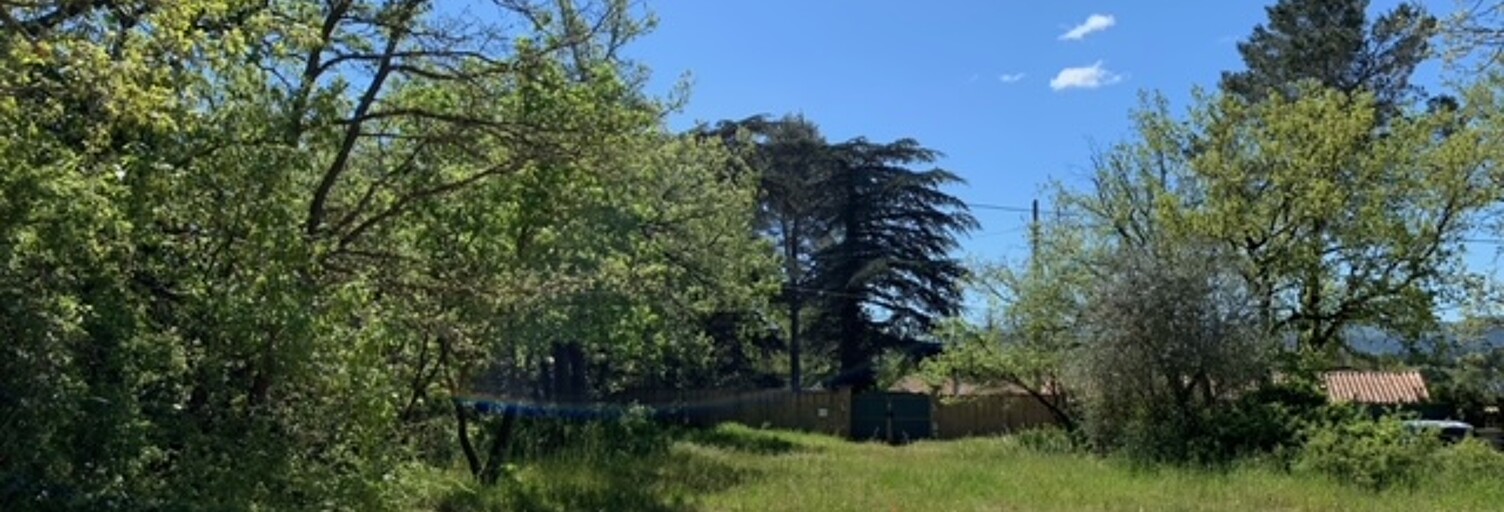 Terrain 2000 m² à construire Saint-Maximin-la-Sainte-Baume (83470)