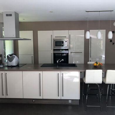 Appartement 3 pièces 476000 €