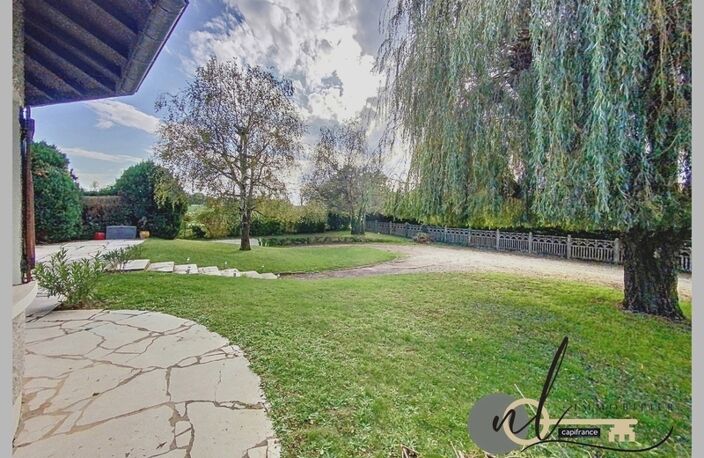 A VENDRE, 🏡 Maison familiale spacieuse avec piscine – Plus de 200 m2 au calme absolu proche Villefranche ! — photo 2