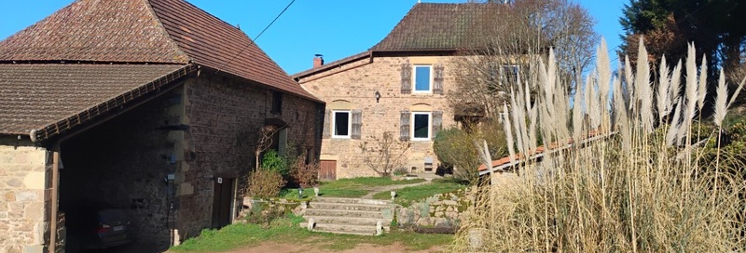 Maison 5 Pièces 148 m² à vendre à Saint-Igny-de-Vers (69790)