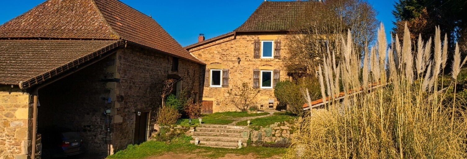 Maison 5 Pièces 148 m² à vendre à Saint-Igny-de-Vers (69790)