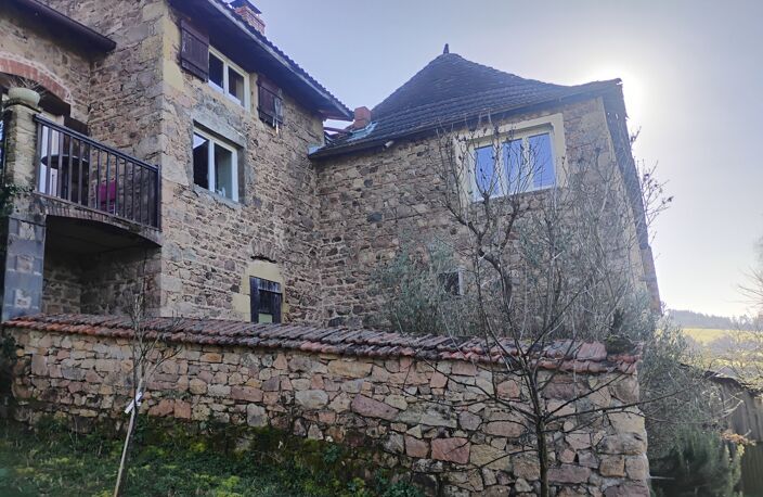 Maison de Maître bourguignonne Vue dégagée 7 pièces SAINT IGNY DE VERS (69) — photo 5