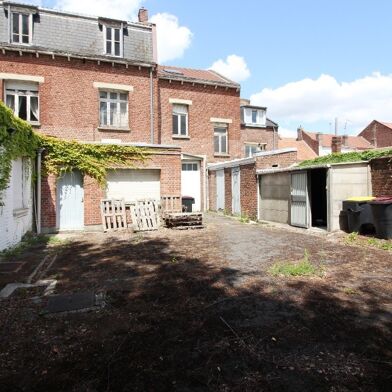 Maison 7 pièces 232000 €