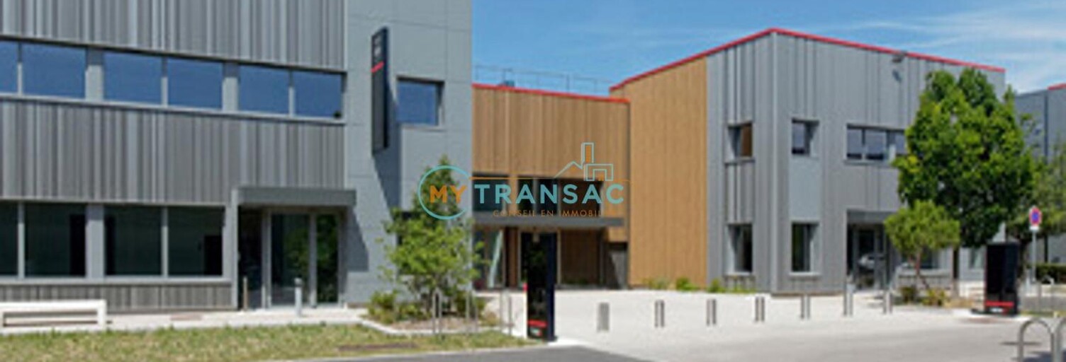 Local industriel  1117 m² à louer à Le Blanc-Mesnil (93150)