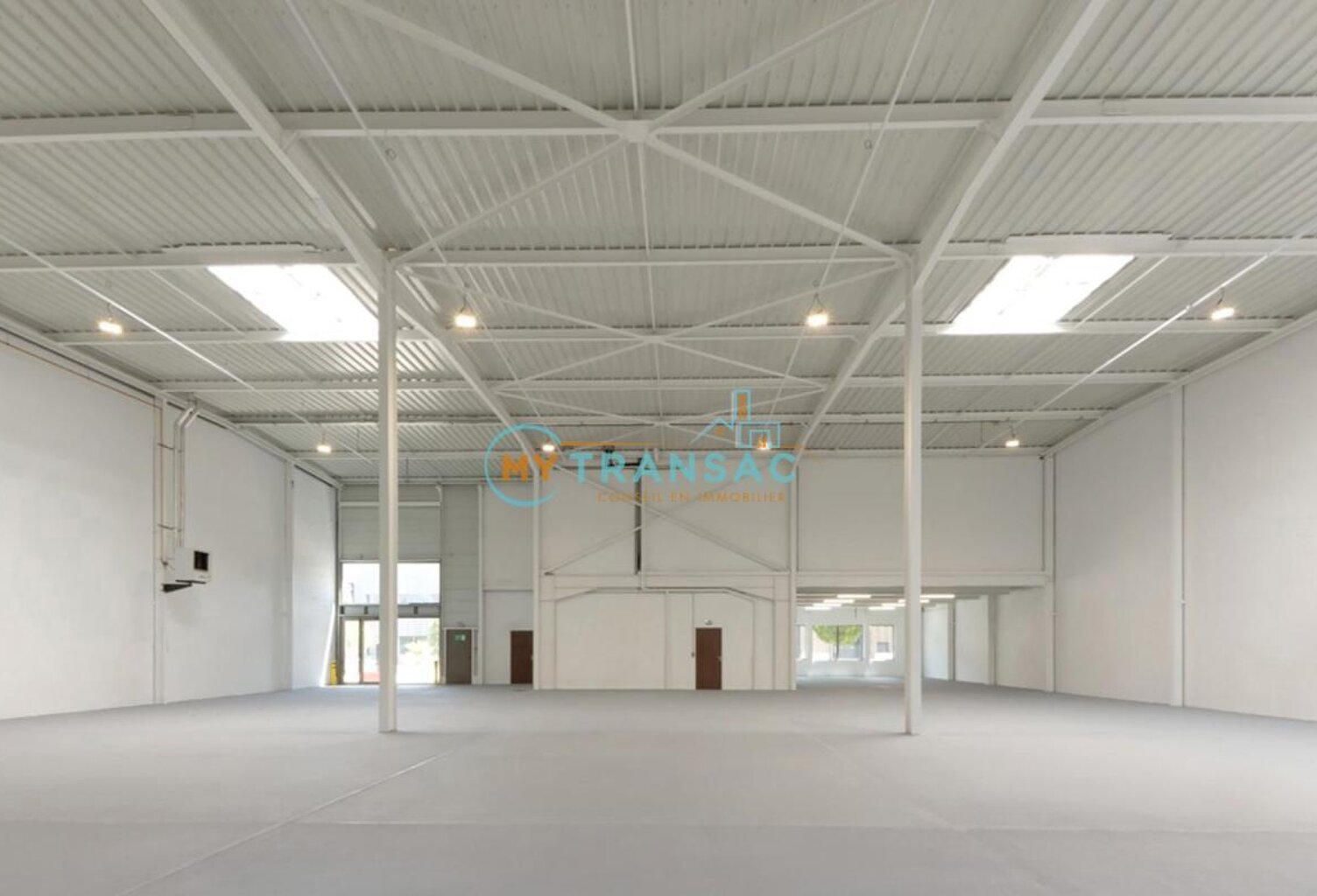 Blanc-Mesnil A LOUER Entrepôt de 867m² — photo 1
