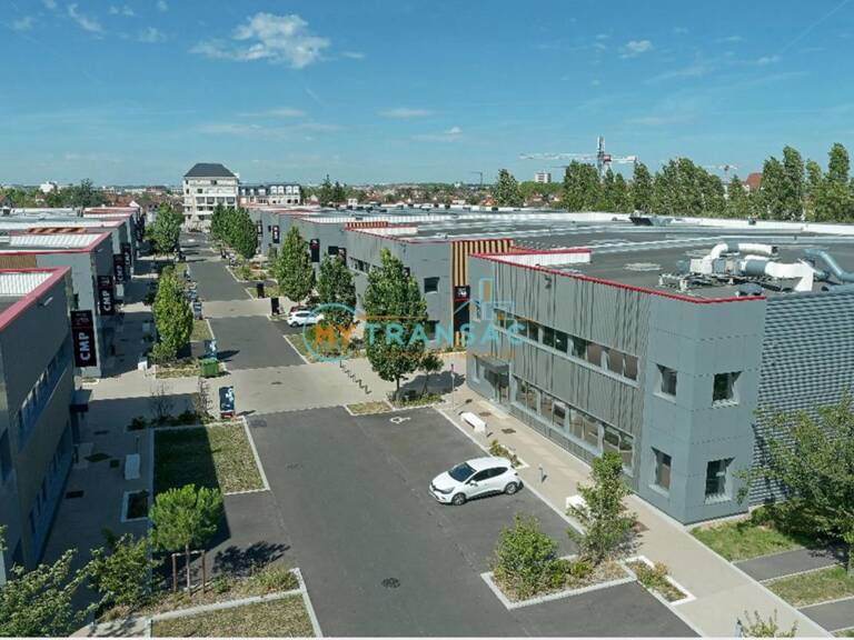 Blanc-Mesnil A LOUER Entrepôt de 873m² — photo 1