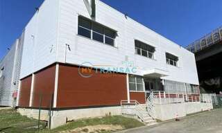 Local industriel  268 m² à louer à Arcueil (94110)