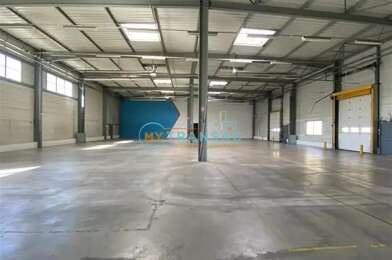 Local industriel  25208 €