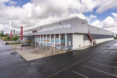 Local industriel  100065 €