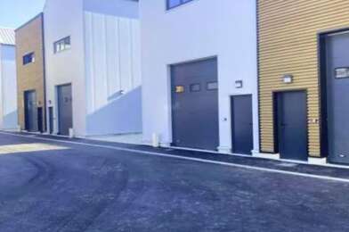 Local industriel  3318 €