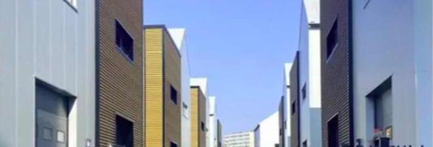 Local industriel  132 m² à louer à Bagnolet (93170)