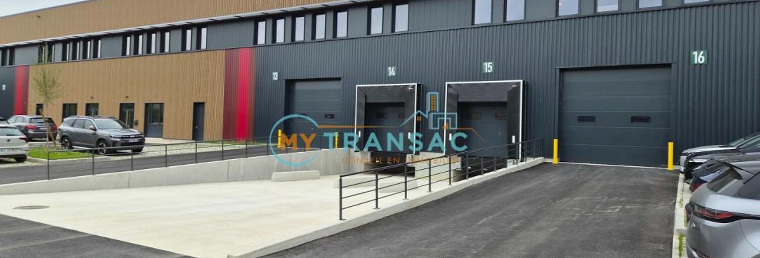 Local industriel  1518 m² à louer à Mitry-Mory (77290)