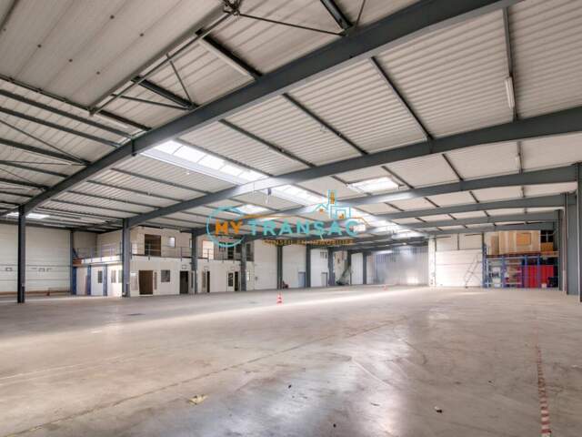 Tremblay-en-France A LOUER 3 384m² sur un foncier de 7 512m² — photo du bien
