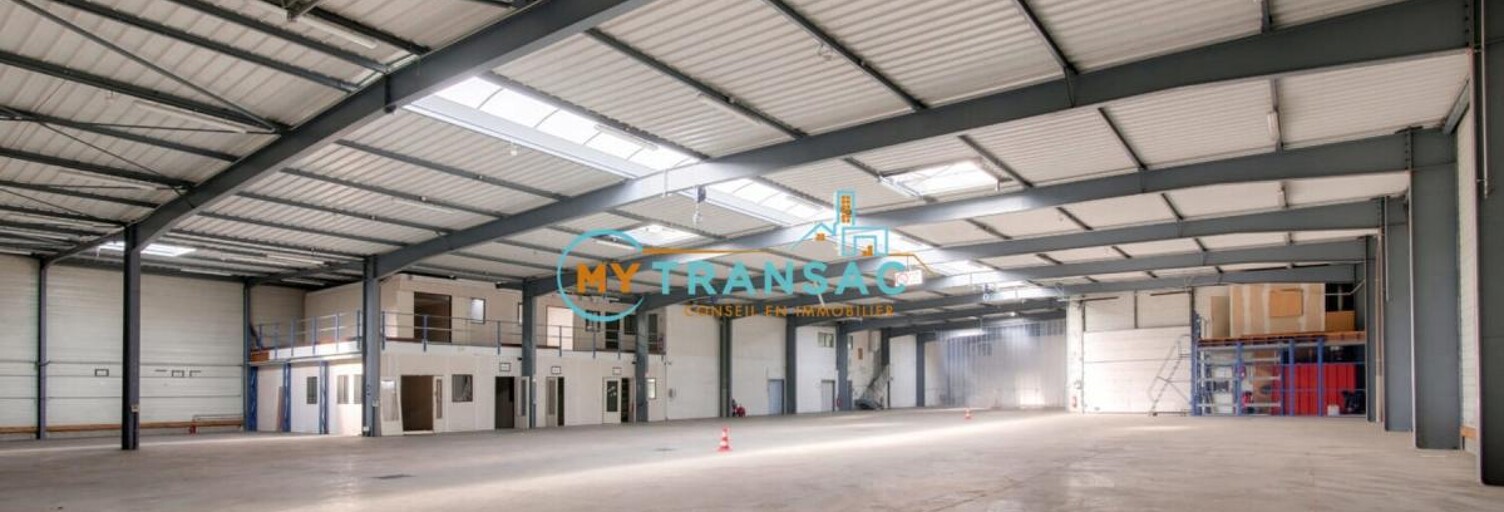 Local industriel  3384 m² à louer à Tremblay-en-France (93290)