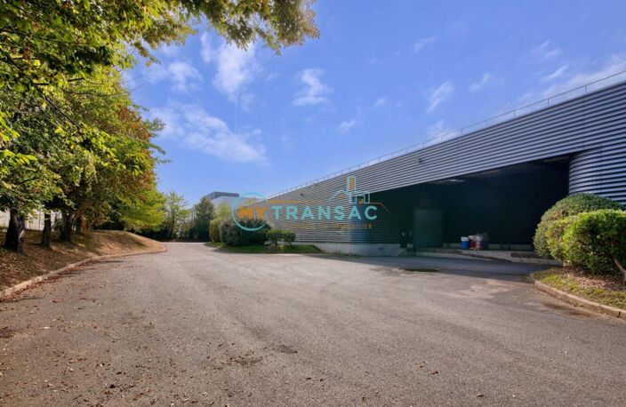 Tremblay-en-France A LOUER 3 384m² sur un foncier de 7 512m² — photo 4