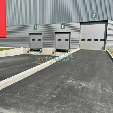 Local industriel  28925 €