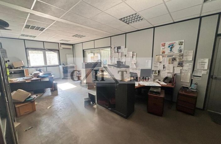 Entrepôt Bureaux A louer — photo 5