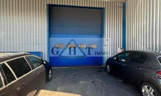 Local industriel  713 m² à louer à Gennevilliers (92230)
